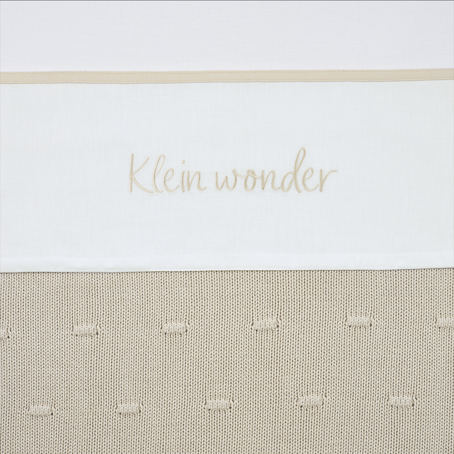 Bed sheet embroidered