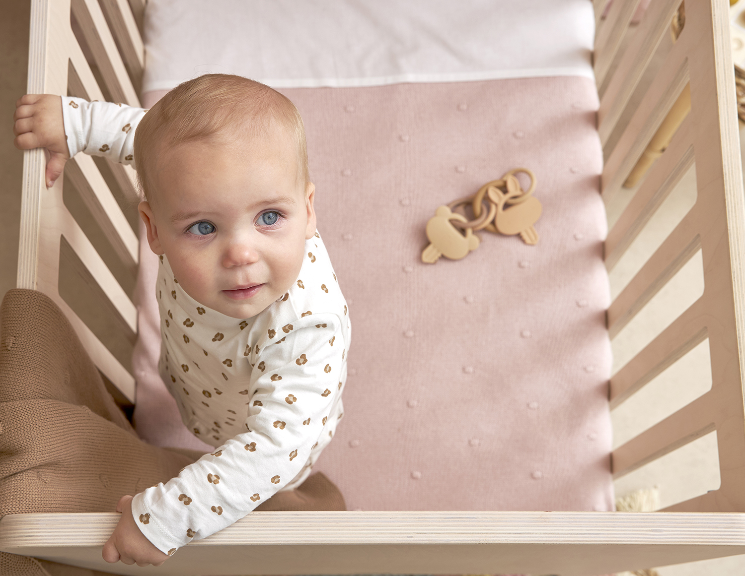 MEYCO Acolchado para parque infantil bebé Mini Knots Sand 