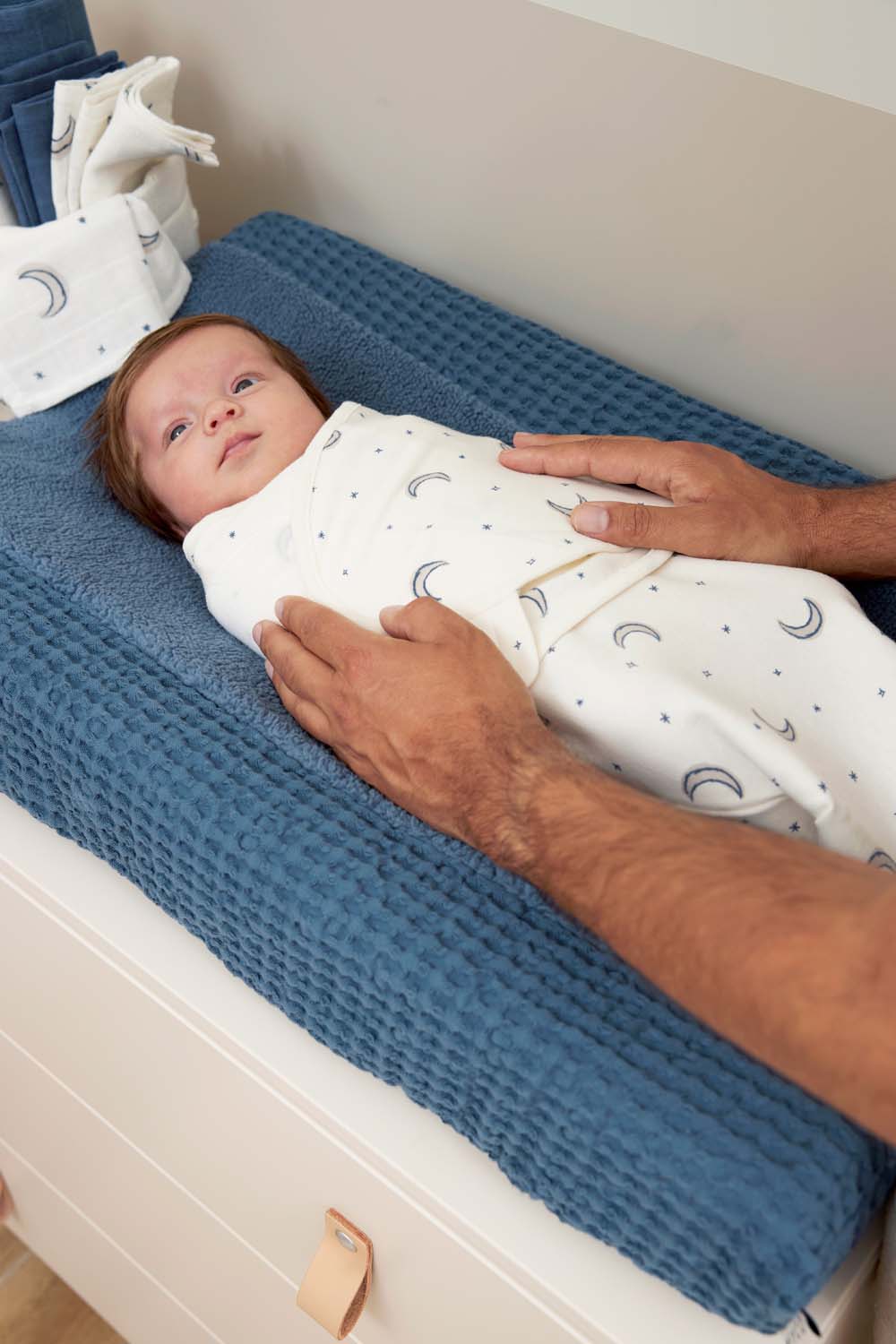 Swaddle Moon - indigo - 0-3 Months