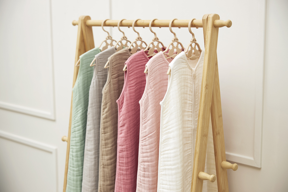 Baby zomerslaapzak pre-washed hydrofiel Uni - greige - 90cm - 0.5 TOG