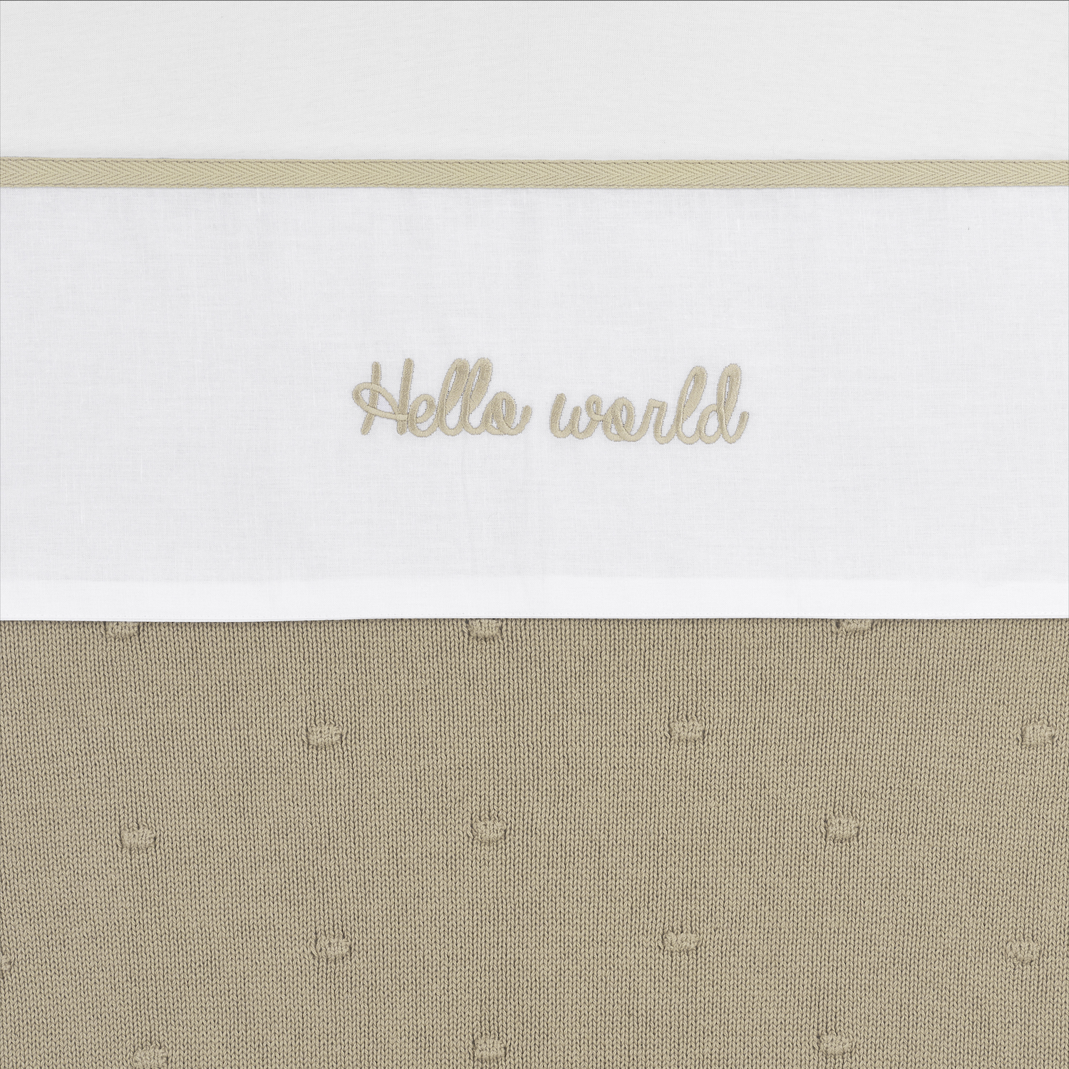 Crib Sheet Hello World - Sand - 75x100cm
