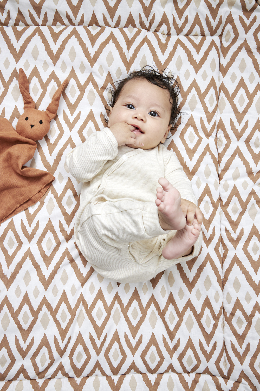 Playpen mattress Ikat - sand/toffee - 80x100cm