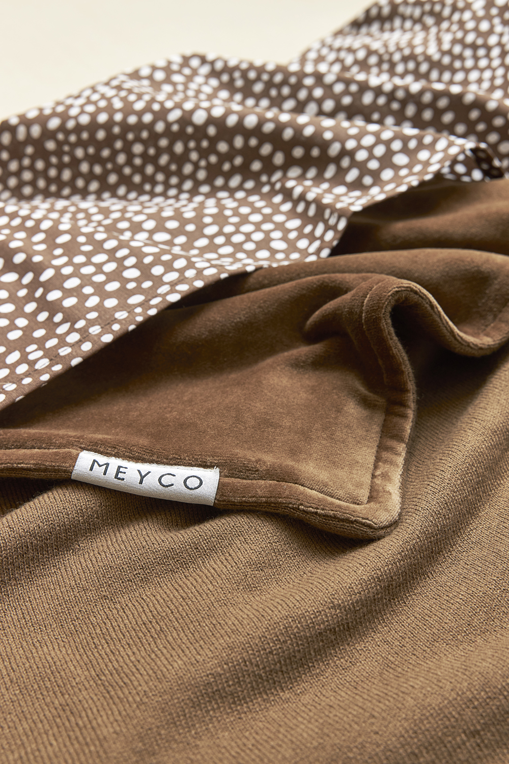 Ledikantdeken Velvet Knit Basic - Chocolate - 100x150cm