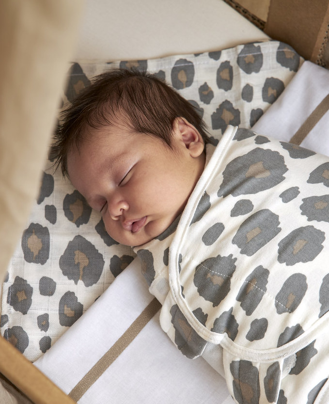 SwaddleMeyco inbakerdoek Panter - neutral - 4-6 maanden