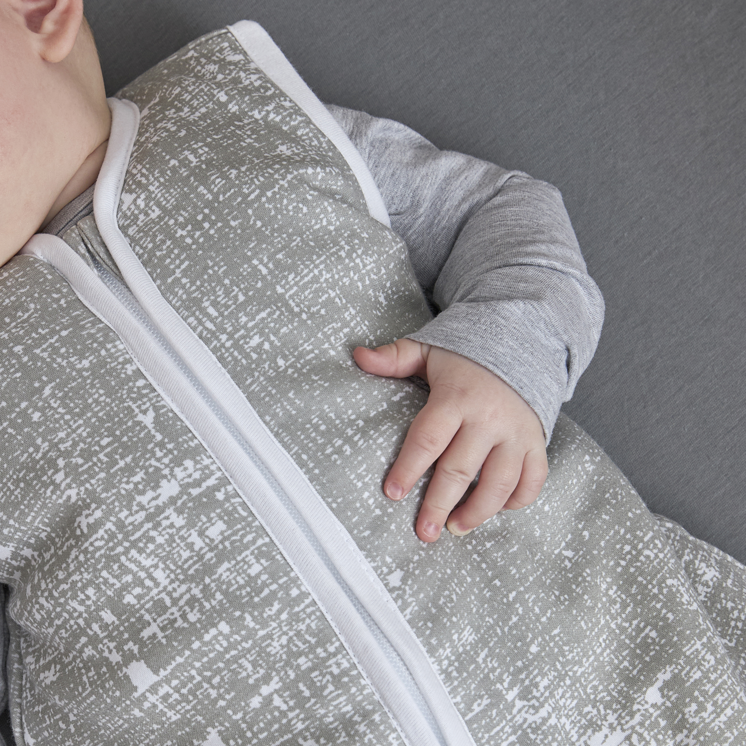 Babyslaapzak rond gevoerd Fine Lines - Grijs - 98