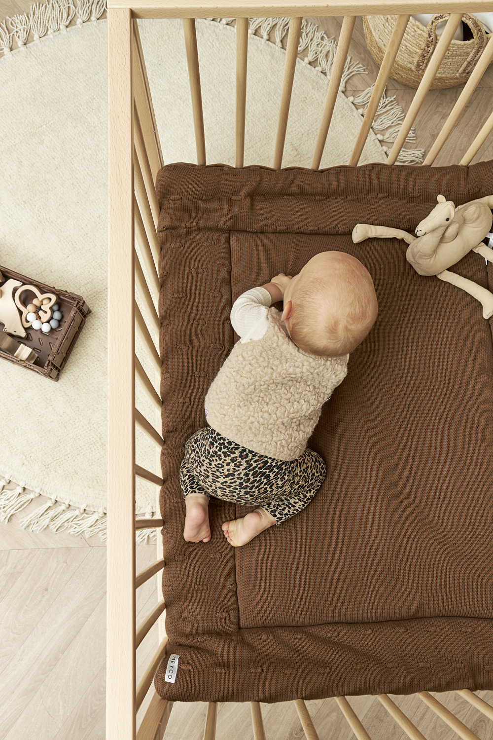 Playpen mattress Knots - chocolate - 77x97cm