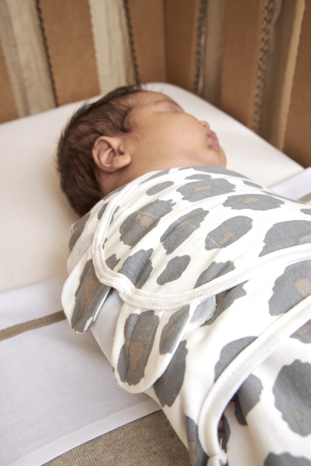 Swaddle Panther - neutral - 4-6 Months