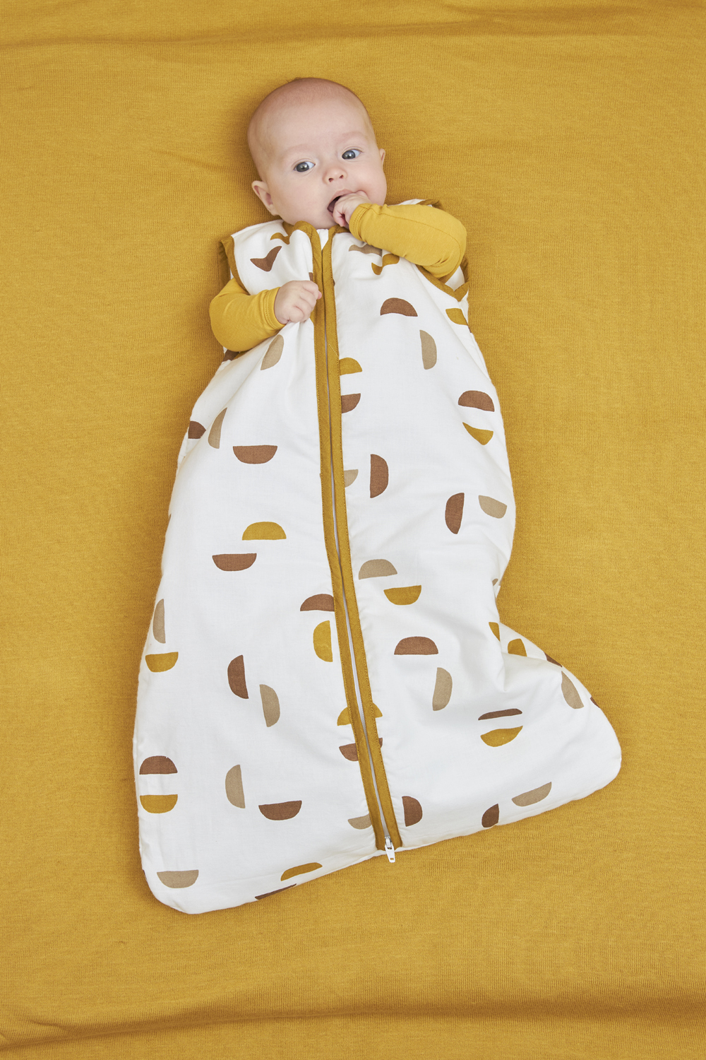 Baby slaapzak gevoerd Shapes - honey gold - 70cm