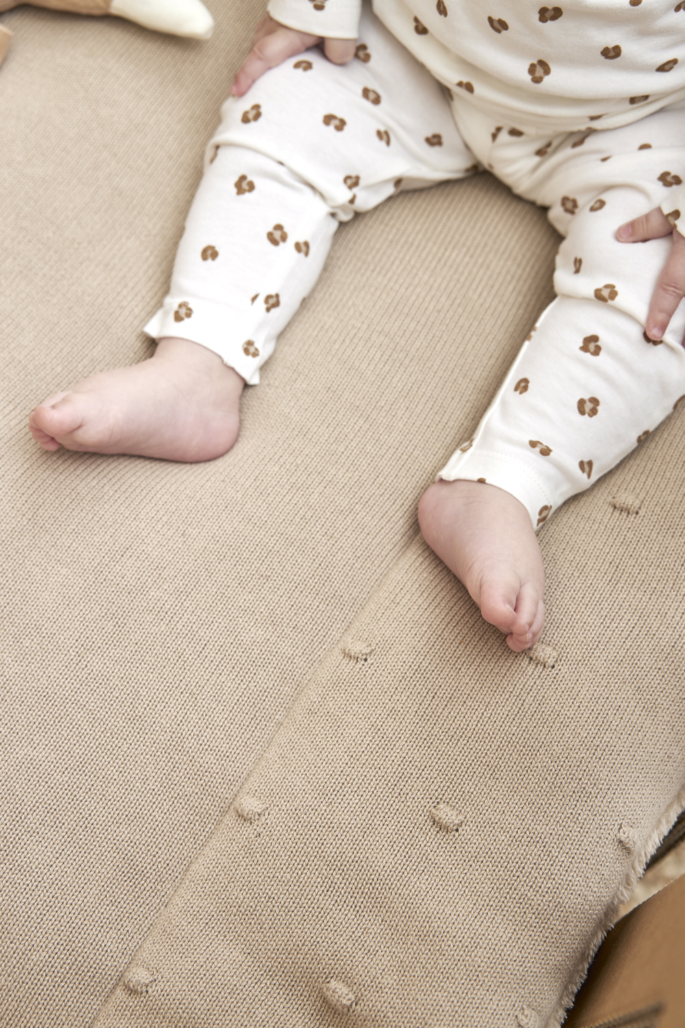 Playpen mattress Mini Knots teddy - sand - 77x97cm