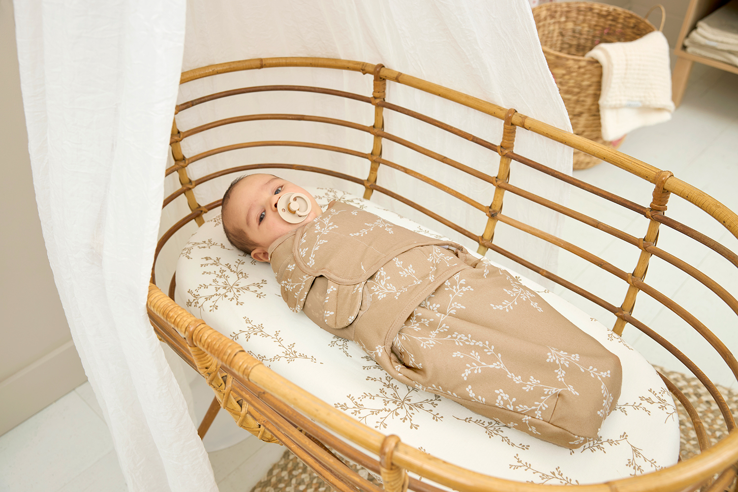 SwaddleMeyco inbakerdoek gevoerd Branches - sand - 0-3 maanden - 2.0 TOG