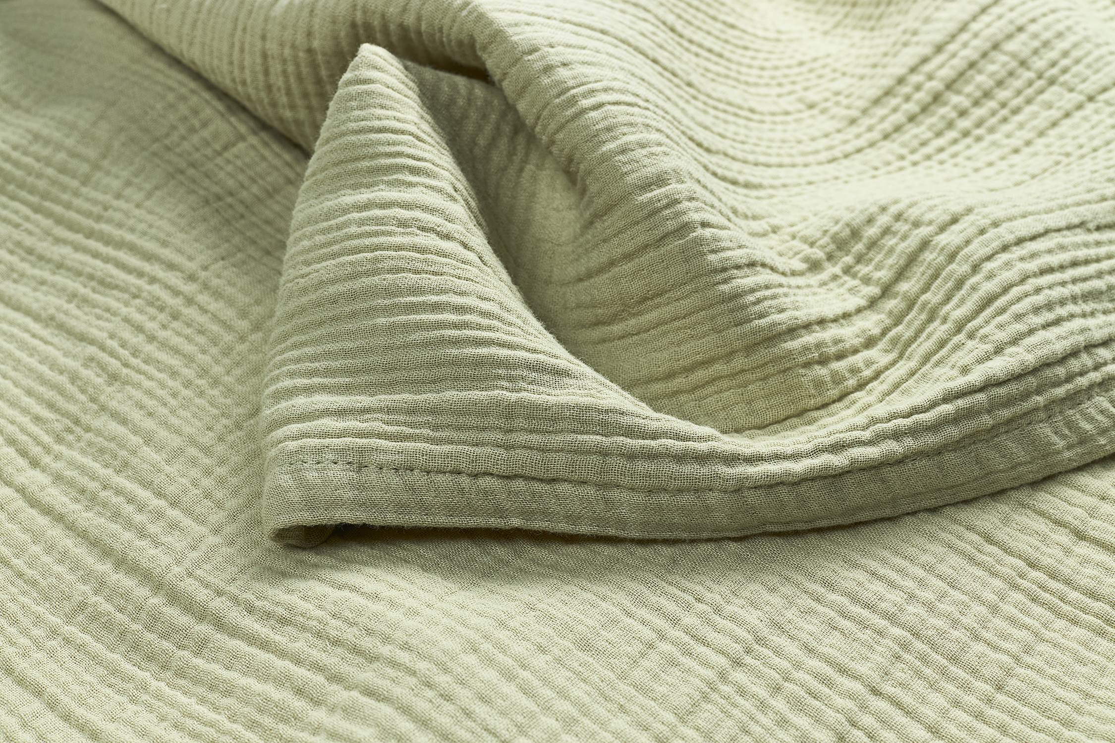 Crib sheet pre-washed muslin Uni - soft olive - 75X100cm - 0.3 TOG
