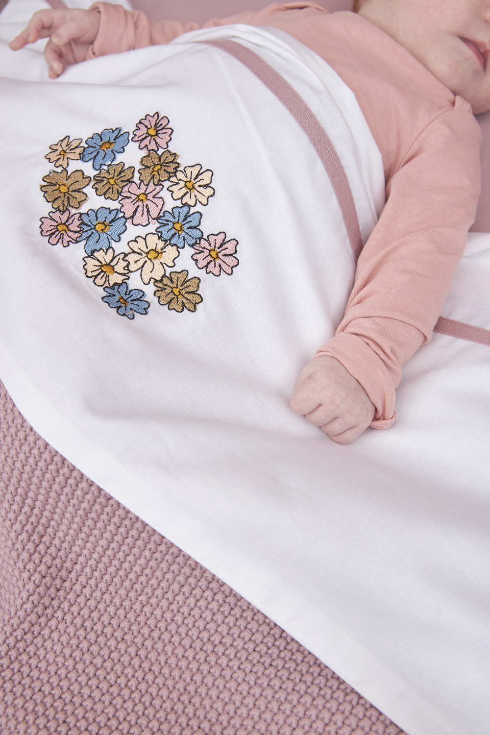 Wieglaken Vintage Flower - Lilac - 75x100cm