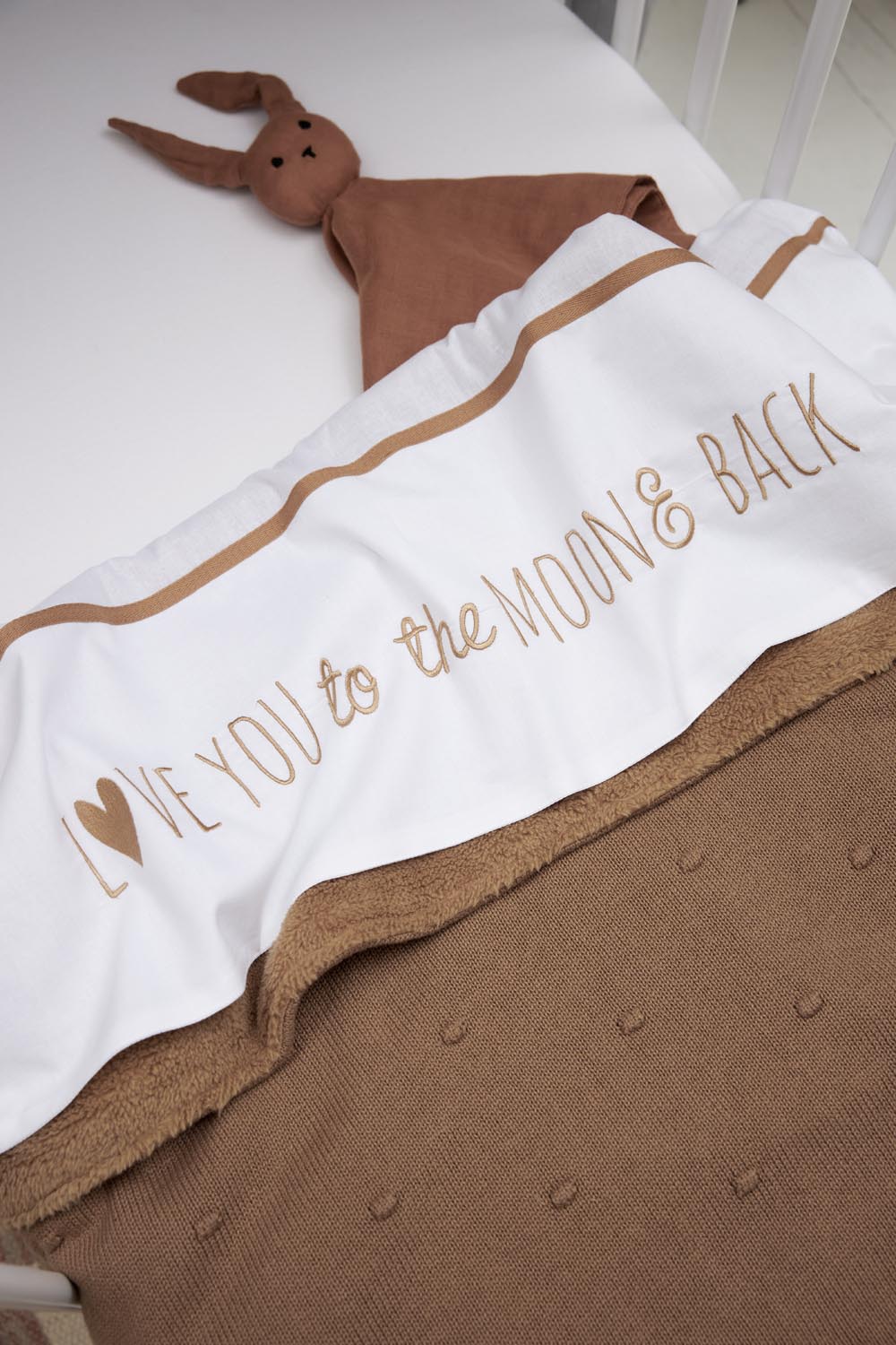 Bettlaken Wiege Love you to the moon & back - toffee - 75x100cm