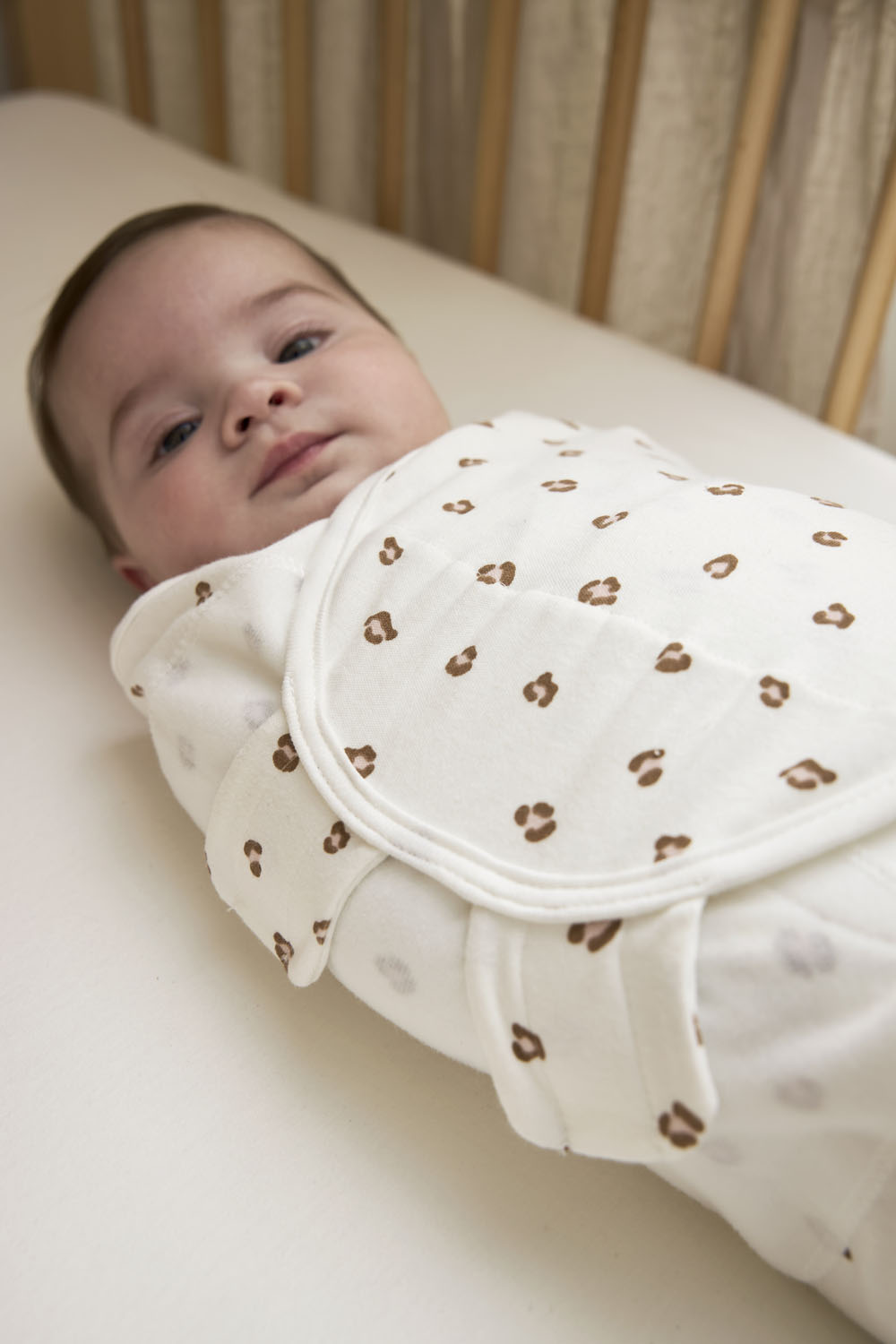 SwaddleMeyco inbakerdoek Mini Panther - soft pink - 4-6 maanden - 1.0 TOG
